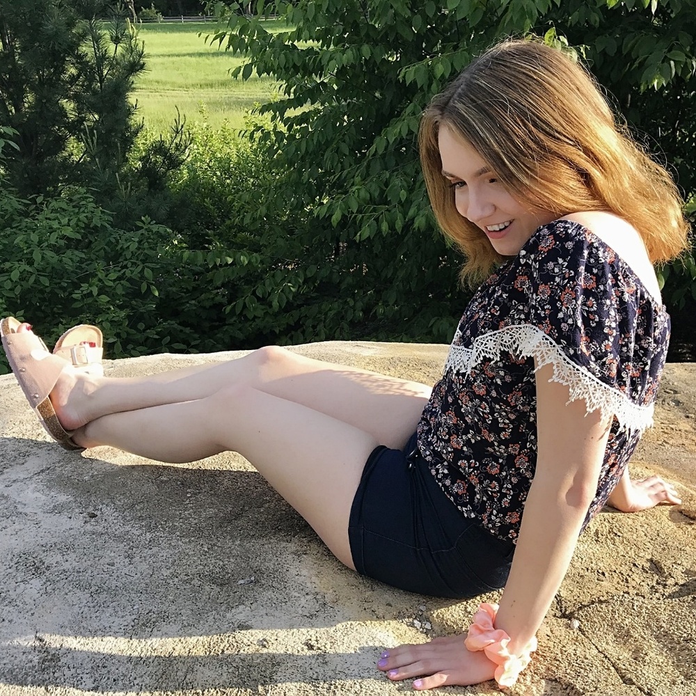 Meet your Posher, Madison